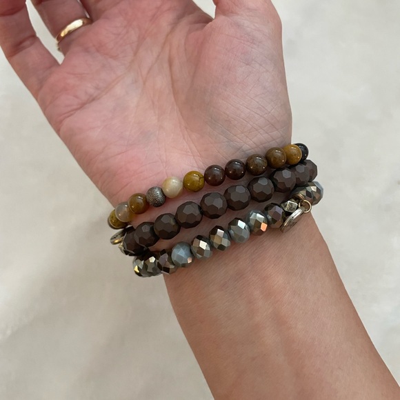 Beaded stretch bracelets - Picture 6 of 6